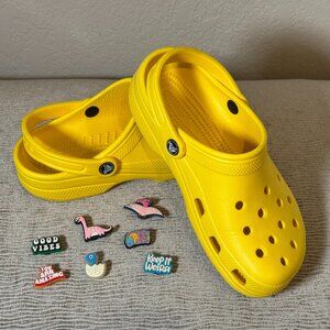 CROCS Bright Sunflower Yellow Slip On Shoes - W8 M6 Like New - Charms Included